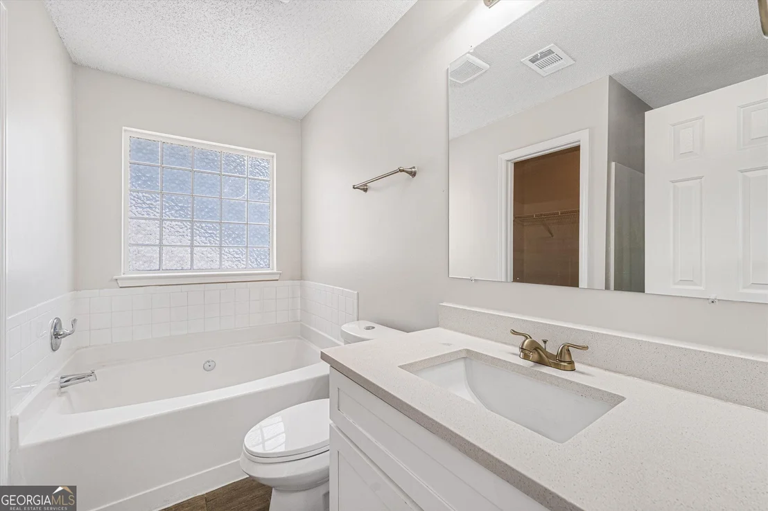 Photo of 2354 Hackamore Drive