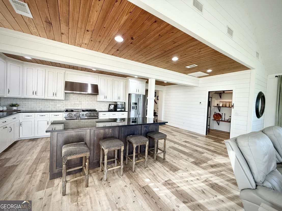 Photo of 2495 Broxton Highway