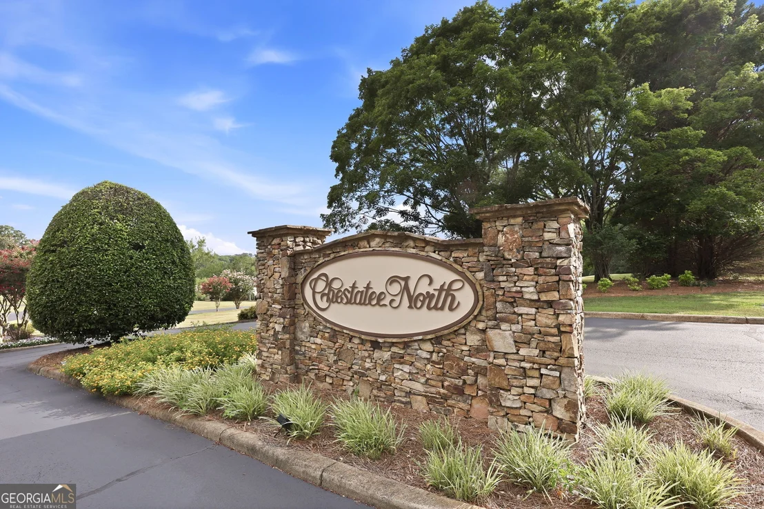 Photo of 3623 N River Road