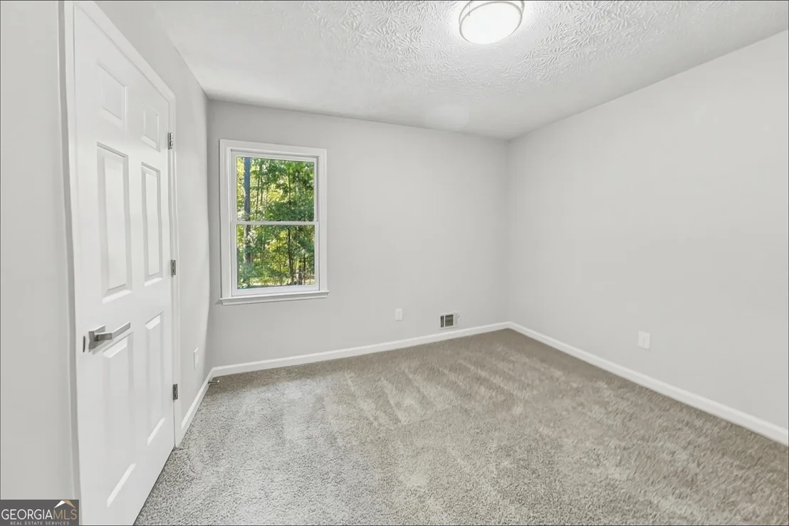 Photo of 170 W Forest Drive