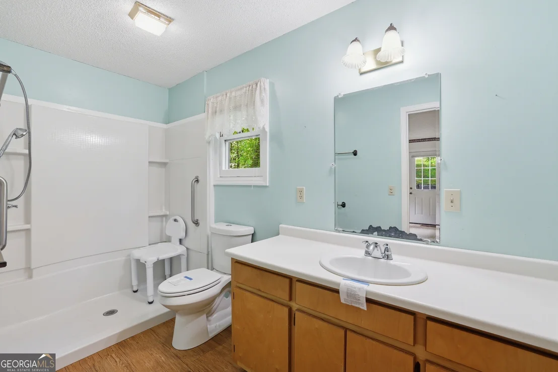 Photo of 592 Potomac Drive