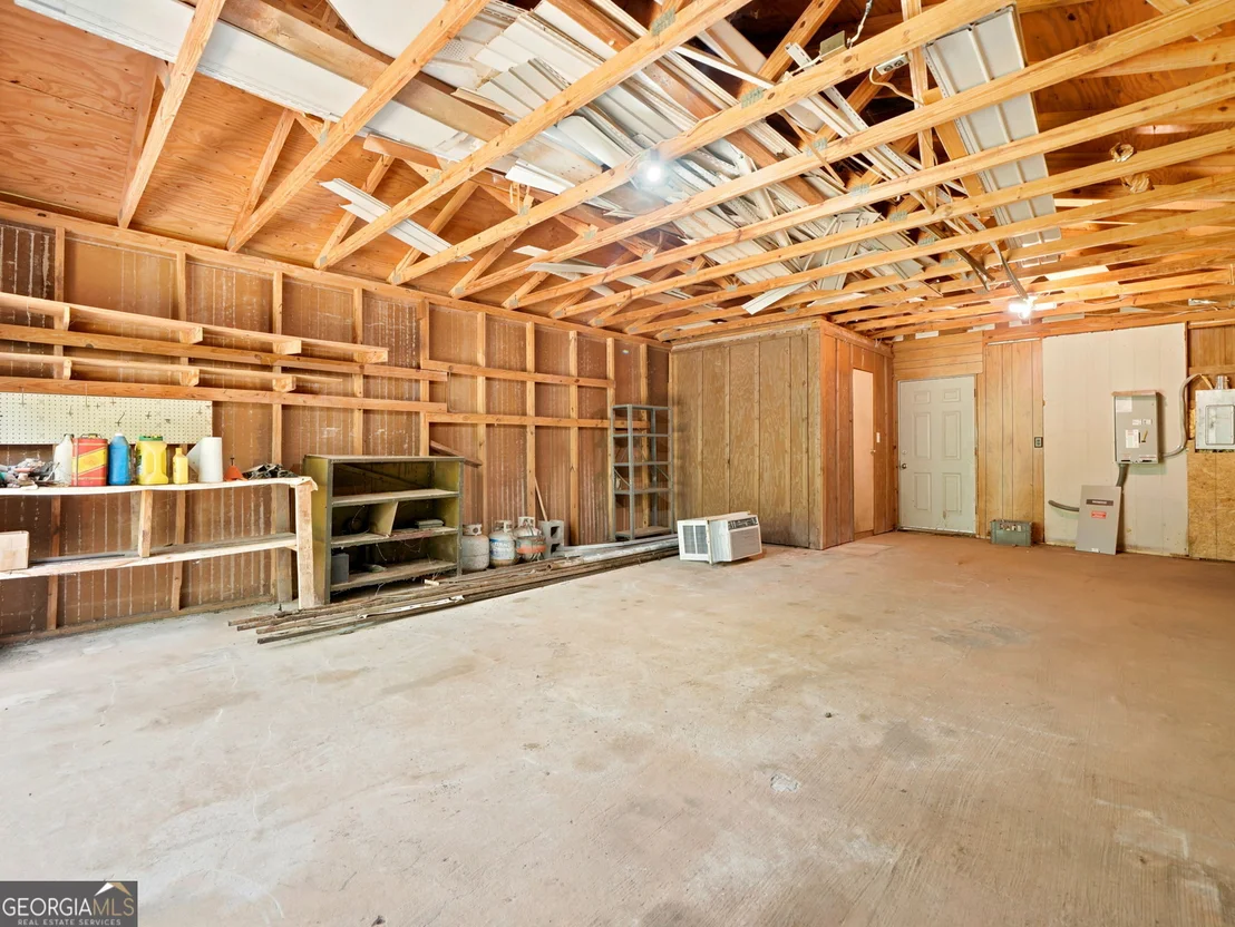 Photo of 370 Thompson Lane