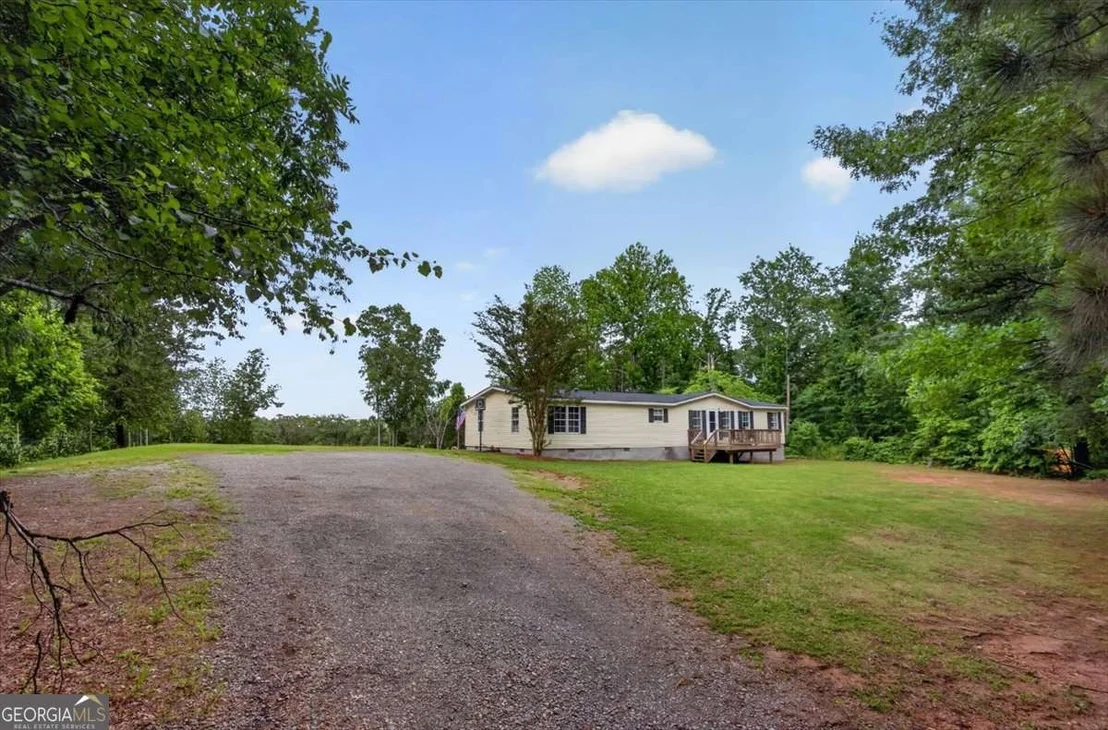 Photo of 930 Dry Pond Lane