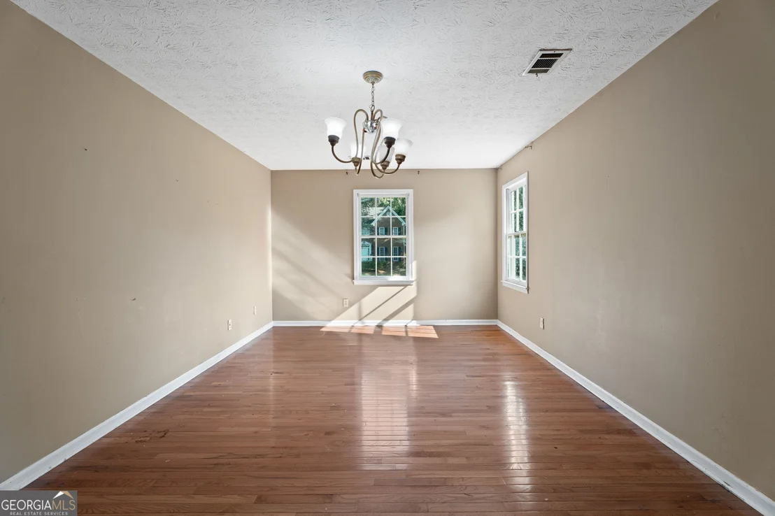 Photo of 2575 Fairview Lane
