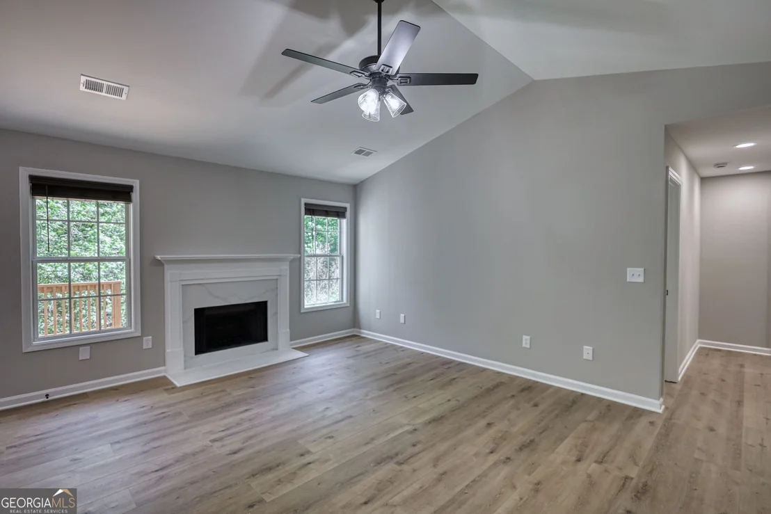 Photo of 854 Hawk Creek Trail