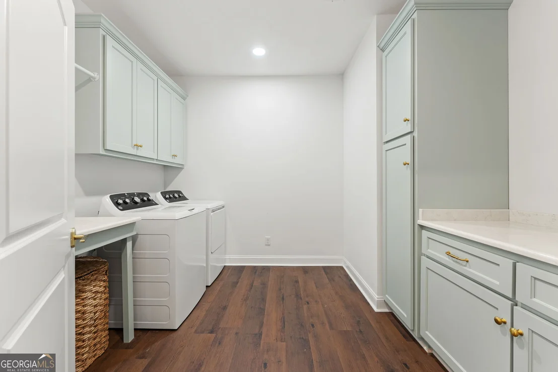 Photo of 6254 Bluebird Drive