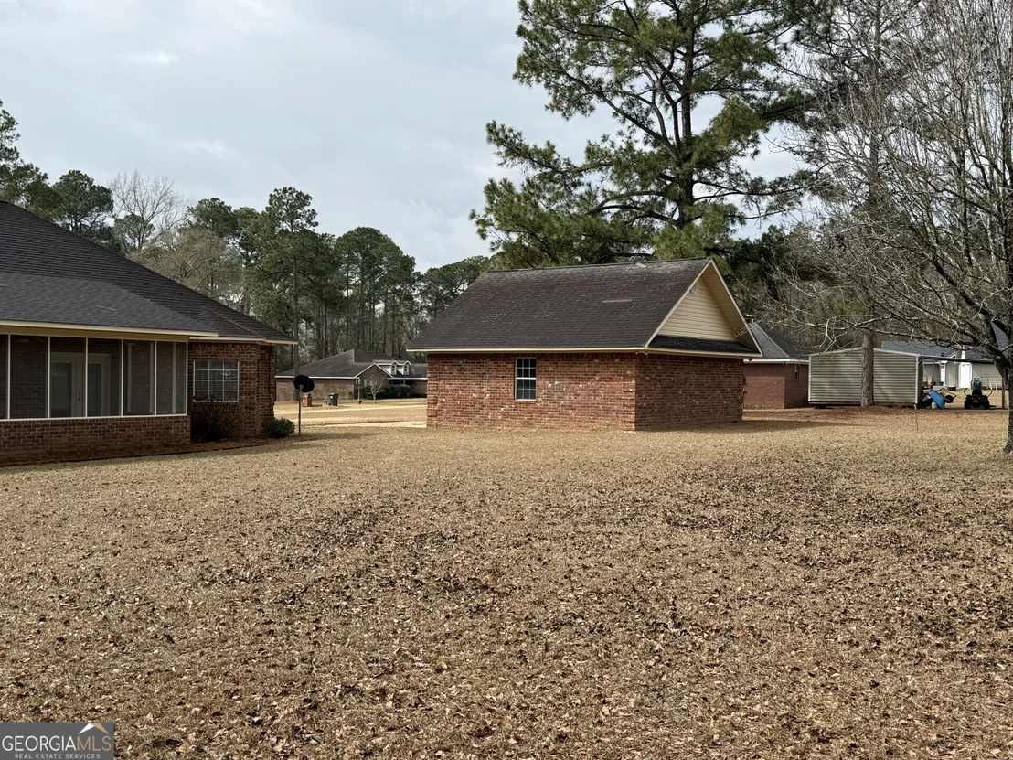 Photo of 102 Oak Circle