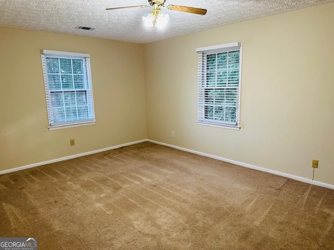 Photo of 115 W Pyne Drive