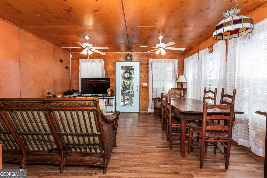 Photo of 114 Lakeside Circle