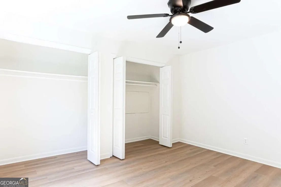 Photo of 2882 Creek Drive