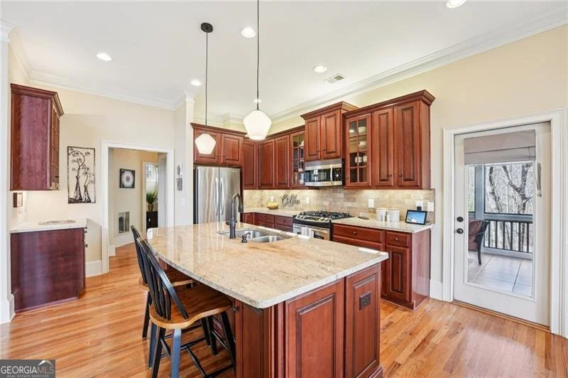 Photo of 29 Red Trillium Ridge