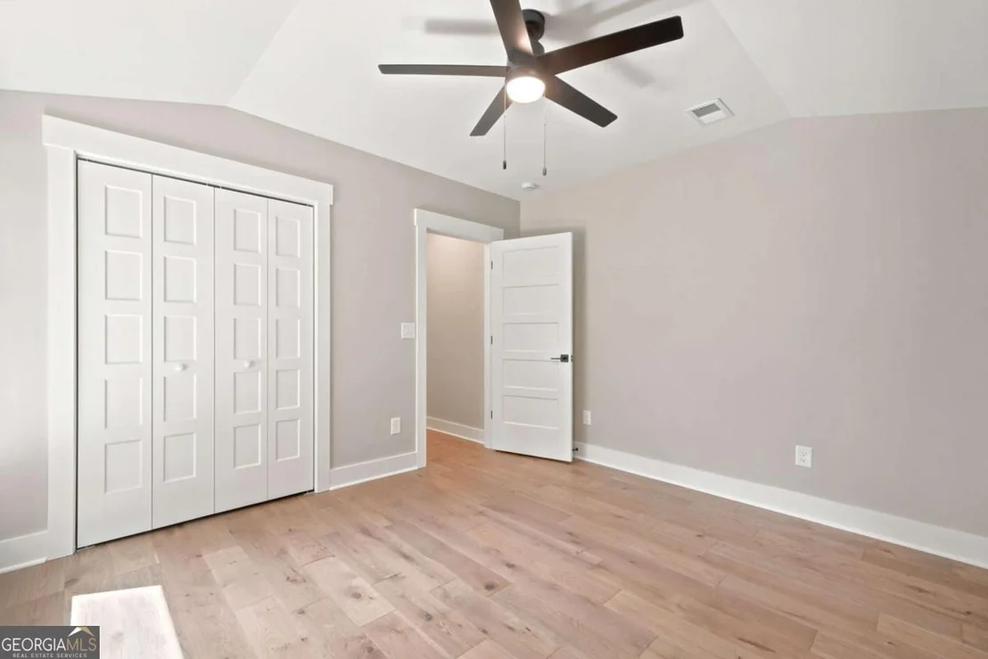 Photo of 1528 New Light Road