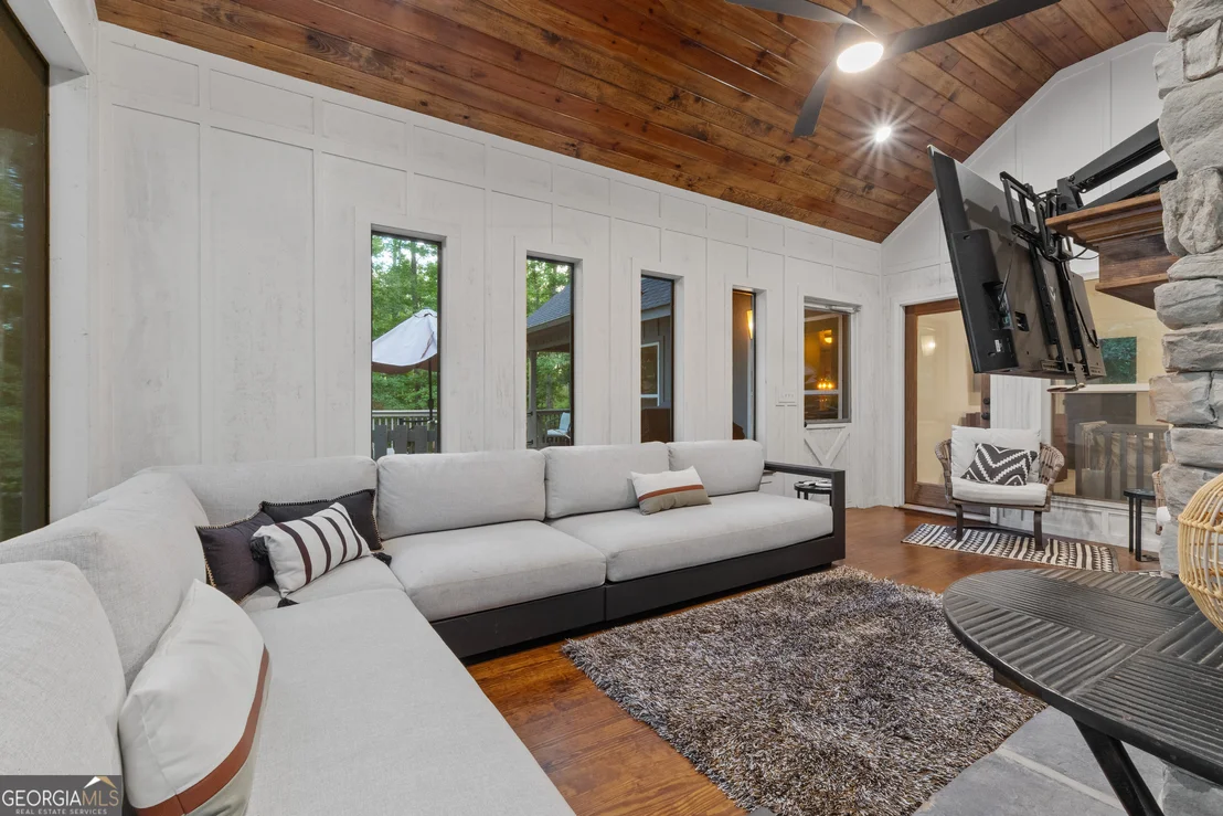 Photo of 474 Cedar Valley Drive