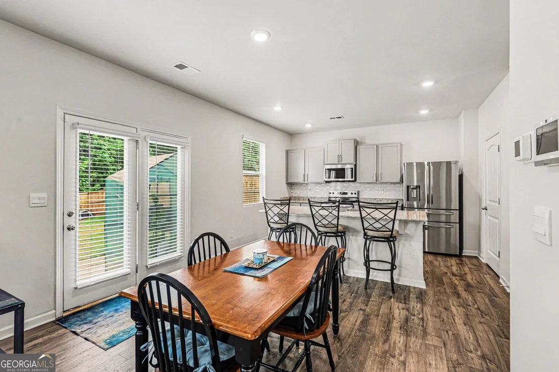 Photo of 8233 Bluewater Drive