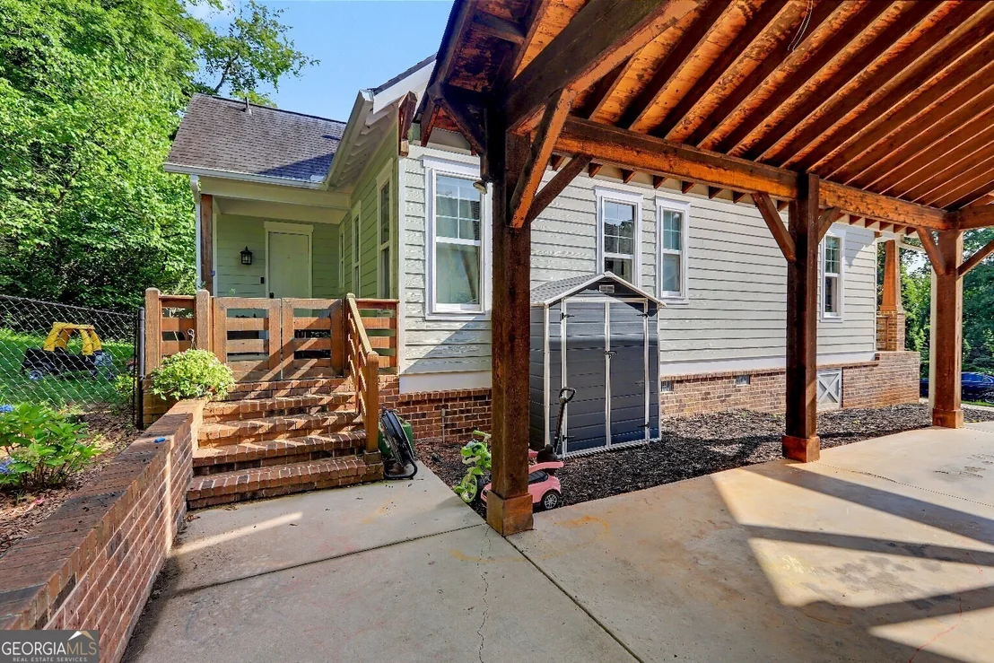Photo of 435 Walton Street
