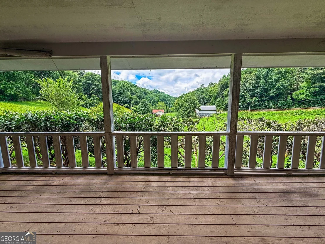 Photo of 122 Crawford Cove Road