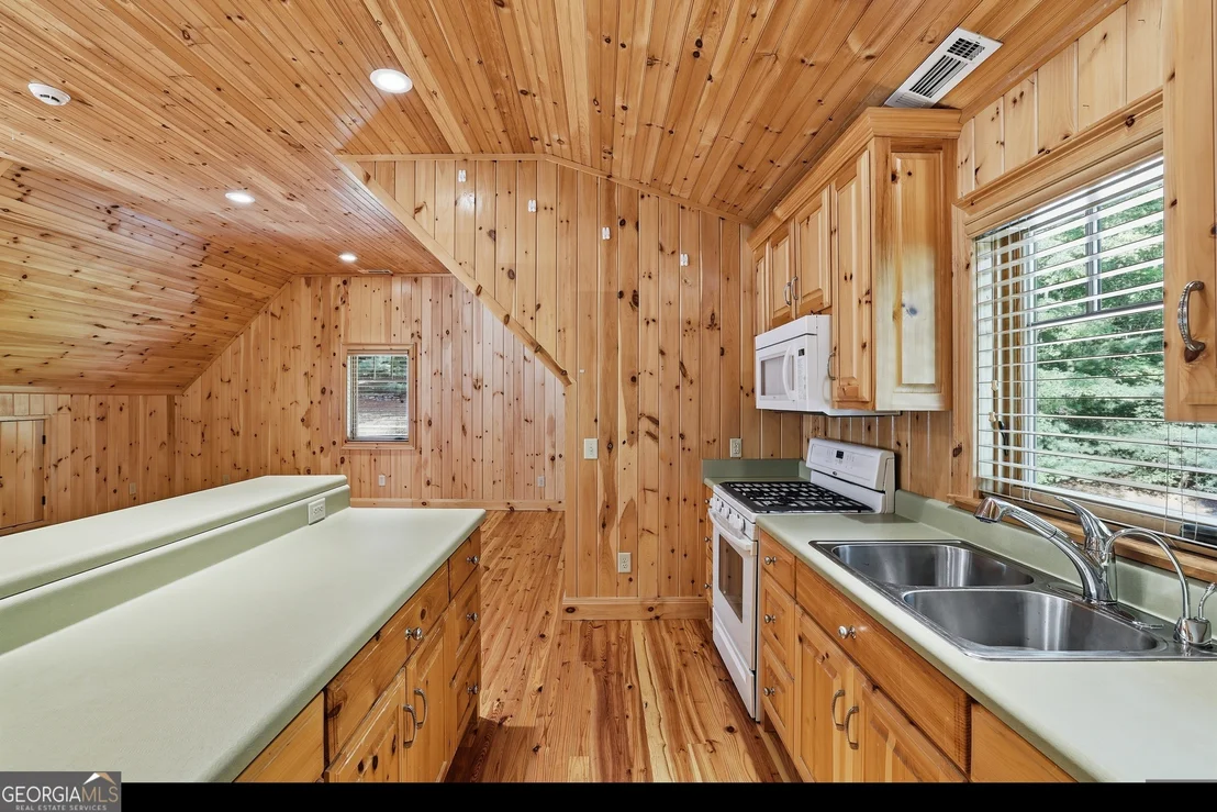 Photo of 95 Marshall Lane