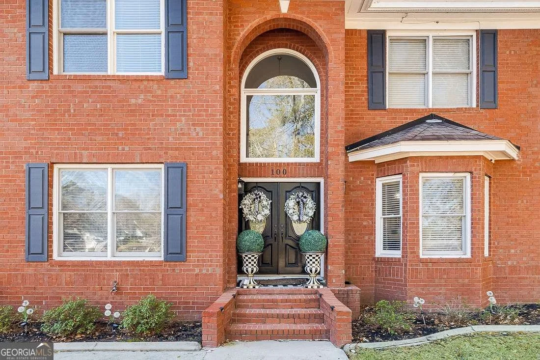Photo of 100 Cypress Drive