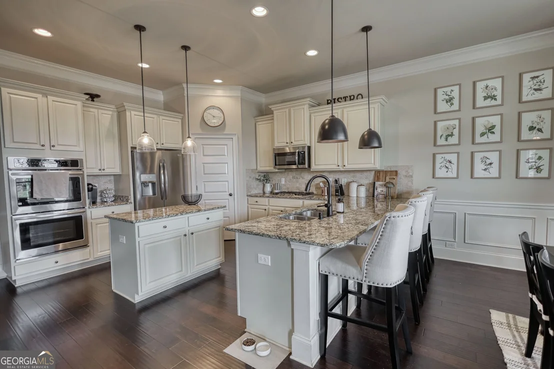 Photo of 3323 Shoals Ridge Drive