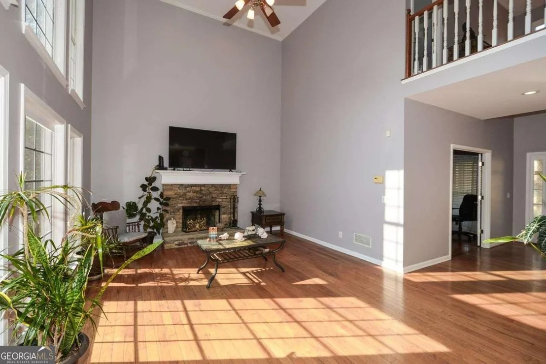 Photo of 5045 Southern Trace Drive