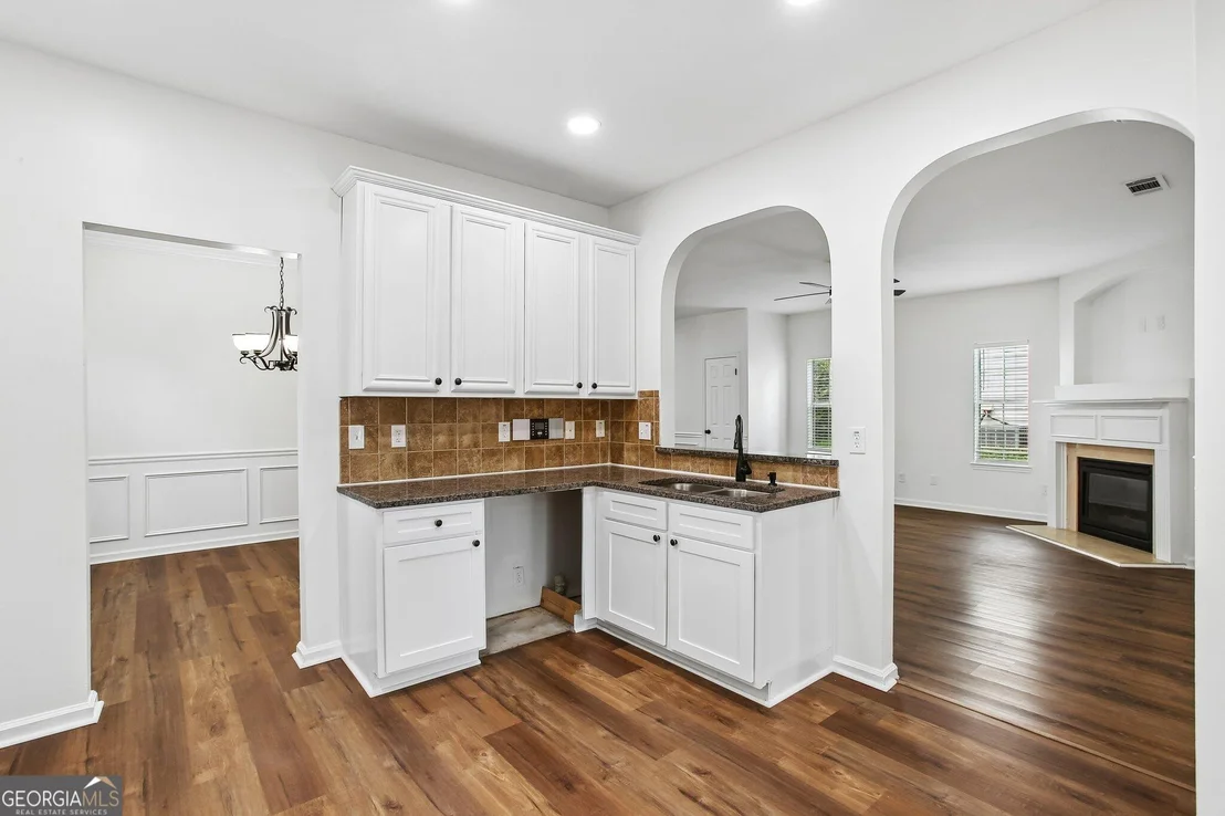 Photo of 2319 Sawgrass Drive