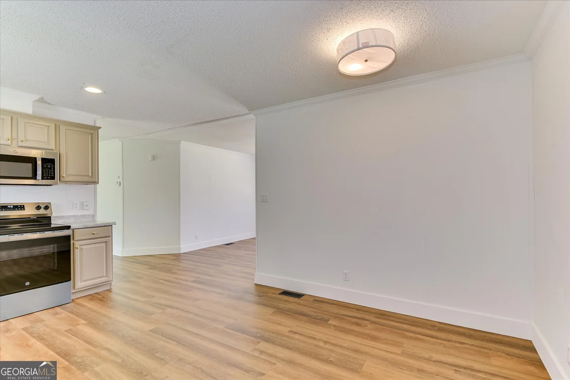 Photo of 4134 Daisy Lane