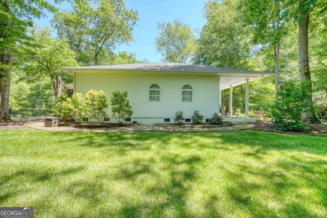 Photo of 198 Riverbend Drive
