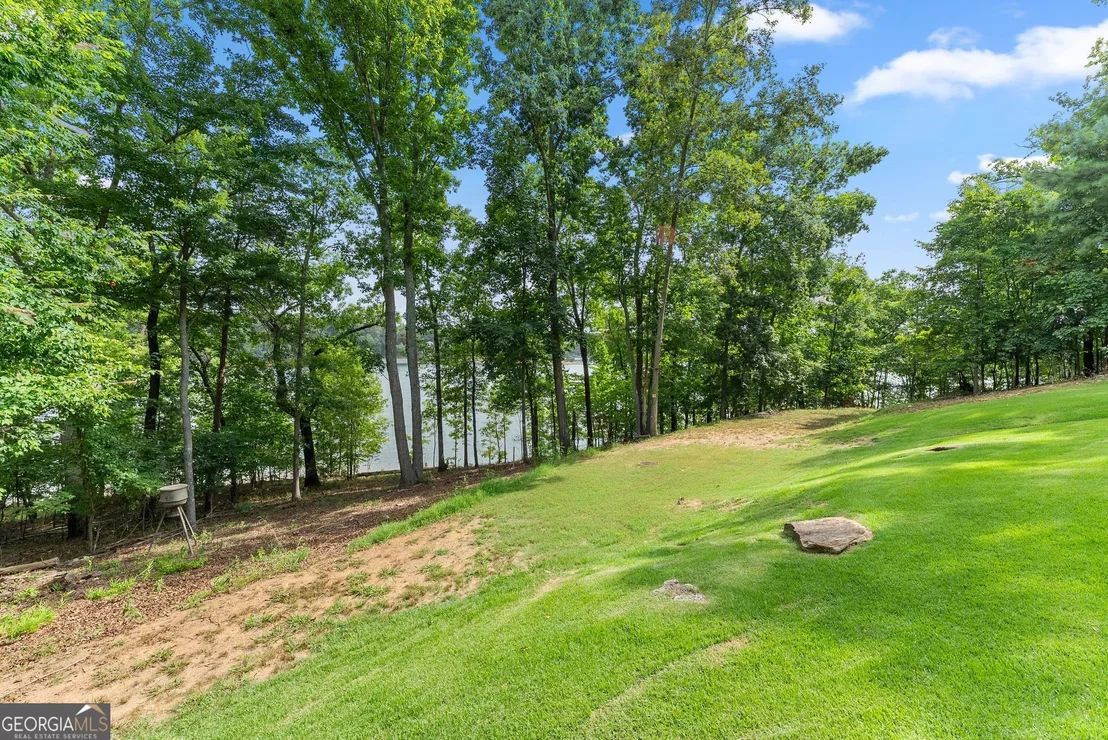 Photo of 2819 Point Overlook