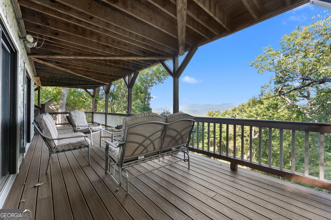 Photo of 234 Saddleback Circle