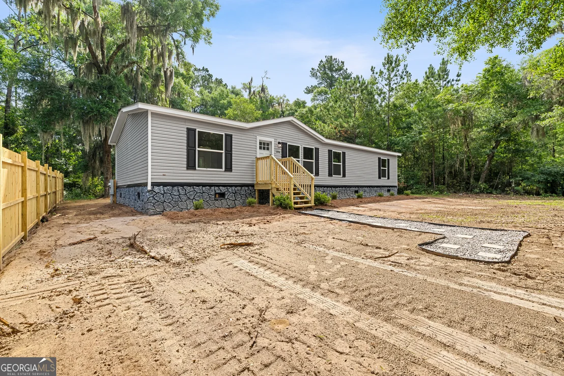 Photo of 1298 Hatcher Drive NE
