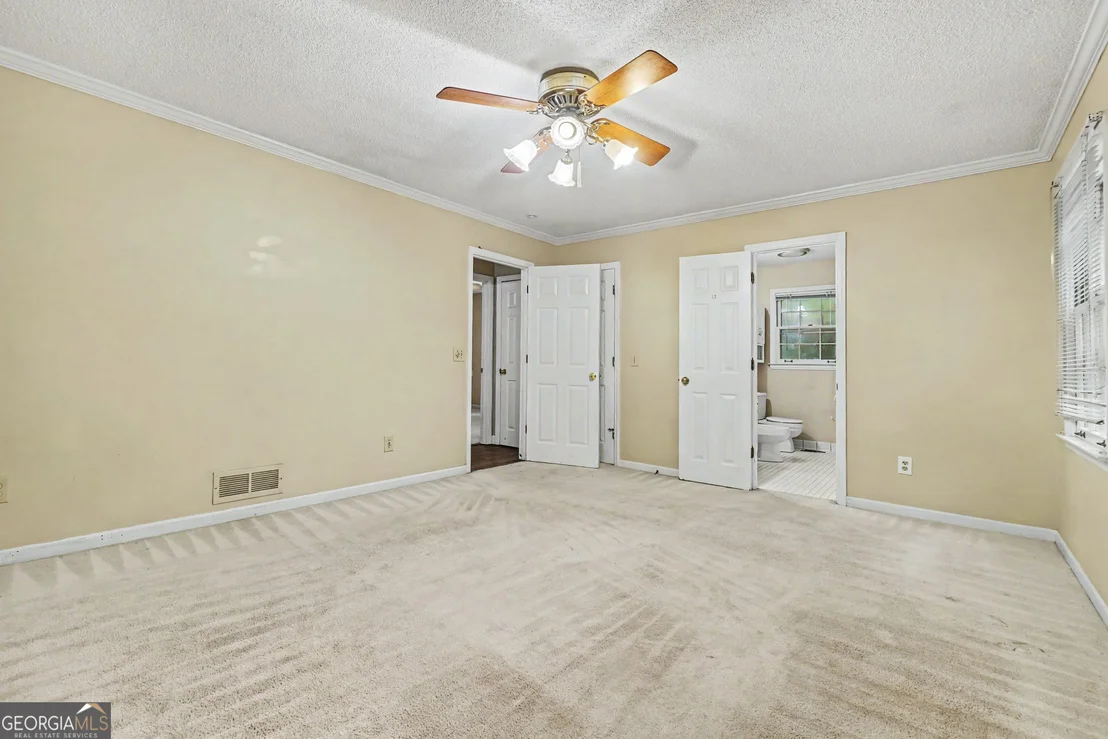 Photo of 6160 Picketts Ridge NW