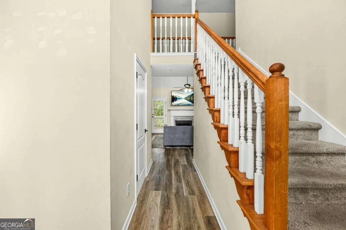 Photo of 1347 Vine Circle