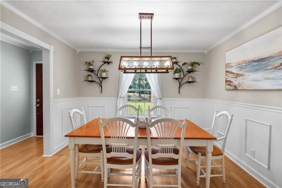 Photo of 3158 Midland Road