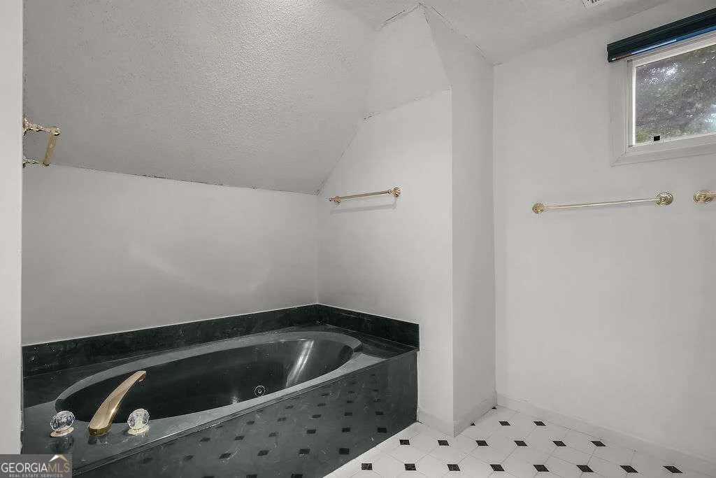 Photo of 230 Lyman Hall