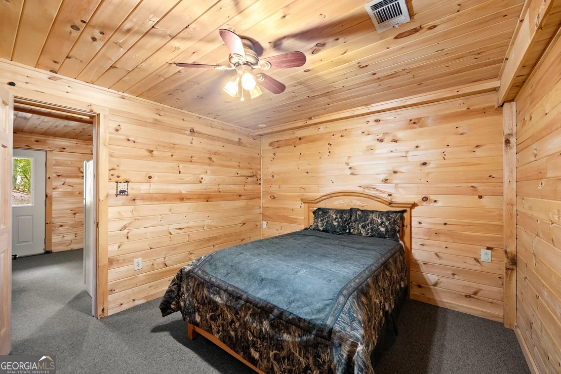 Photo of 486 Laurel Circle