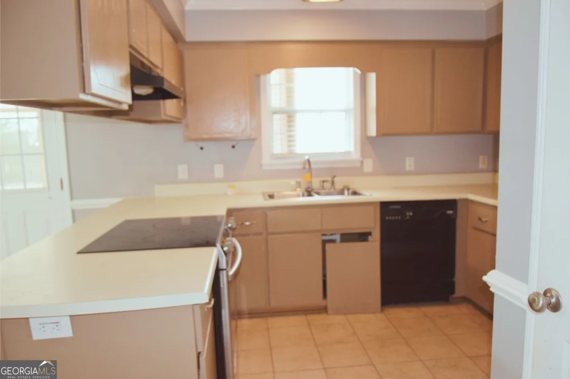 Photo of 7 Oak Ridge Circle