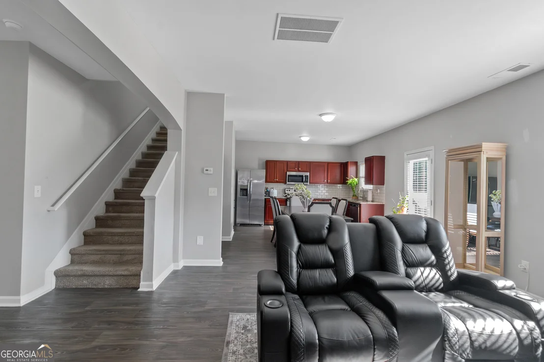 Photo of 411 Bandelier Circle