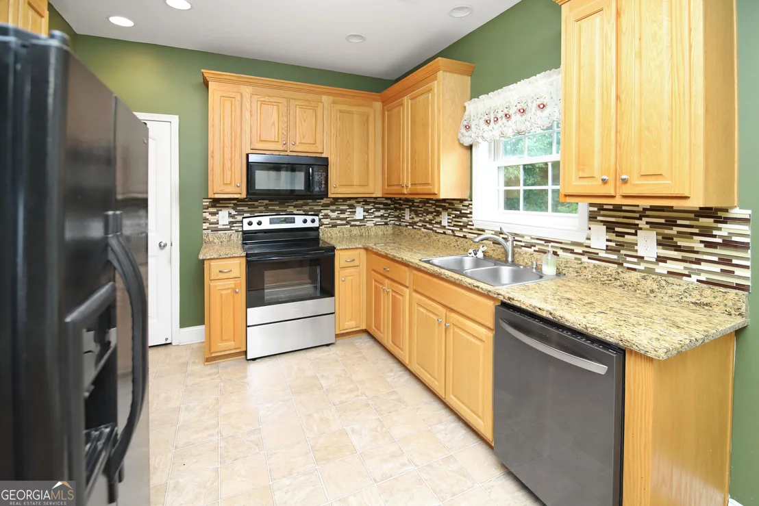 Photo of 1807 Oak Grove Road