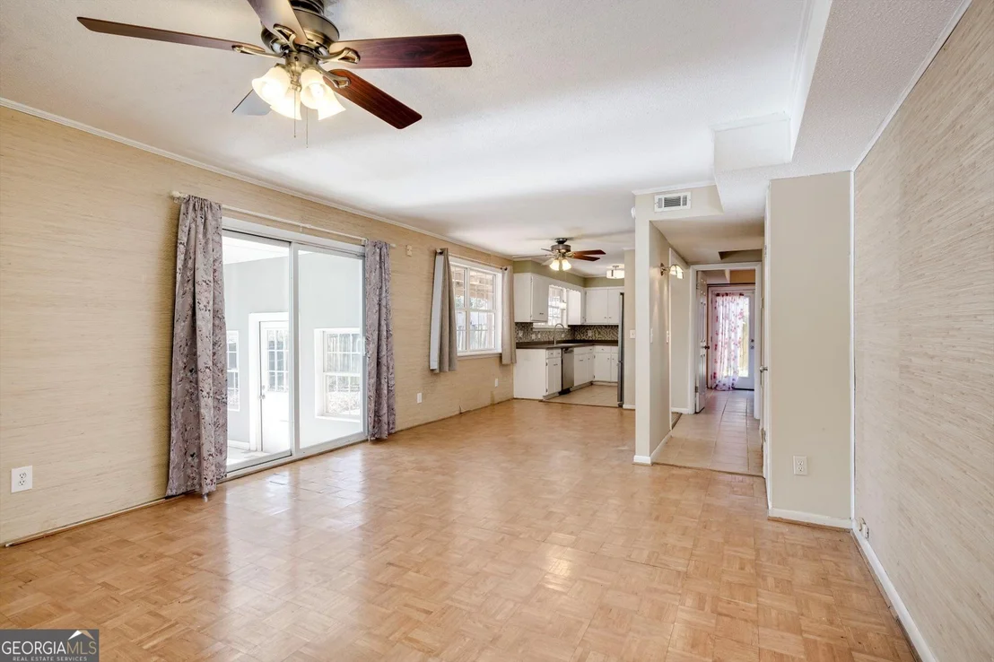 Photo of 715 Hammond Drive