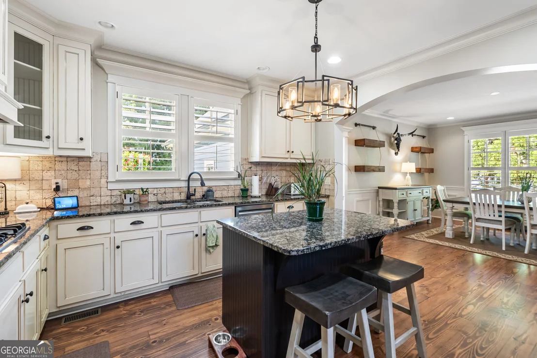 Photo of 719 Clubside Drive