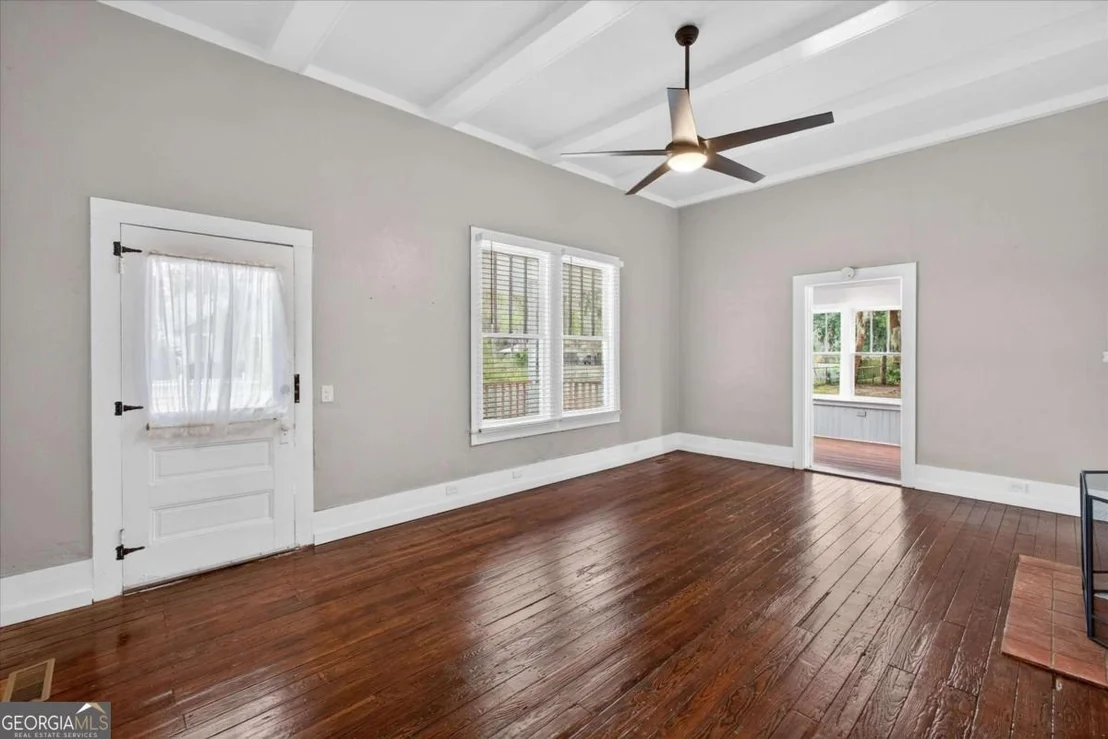 Photo of 1401 Wayne