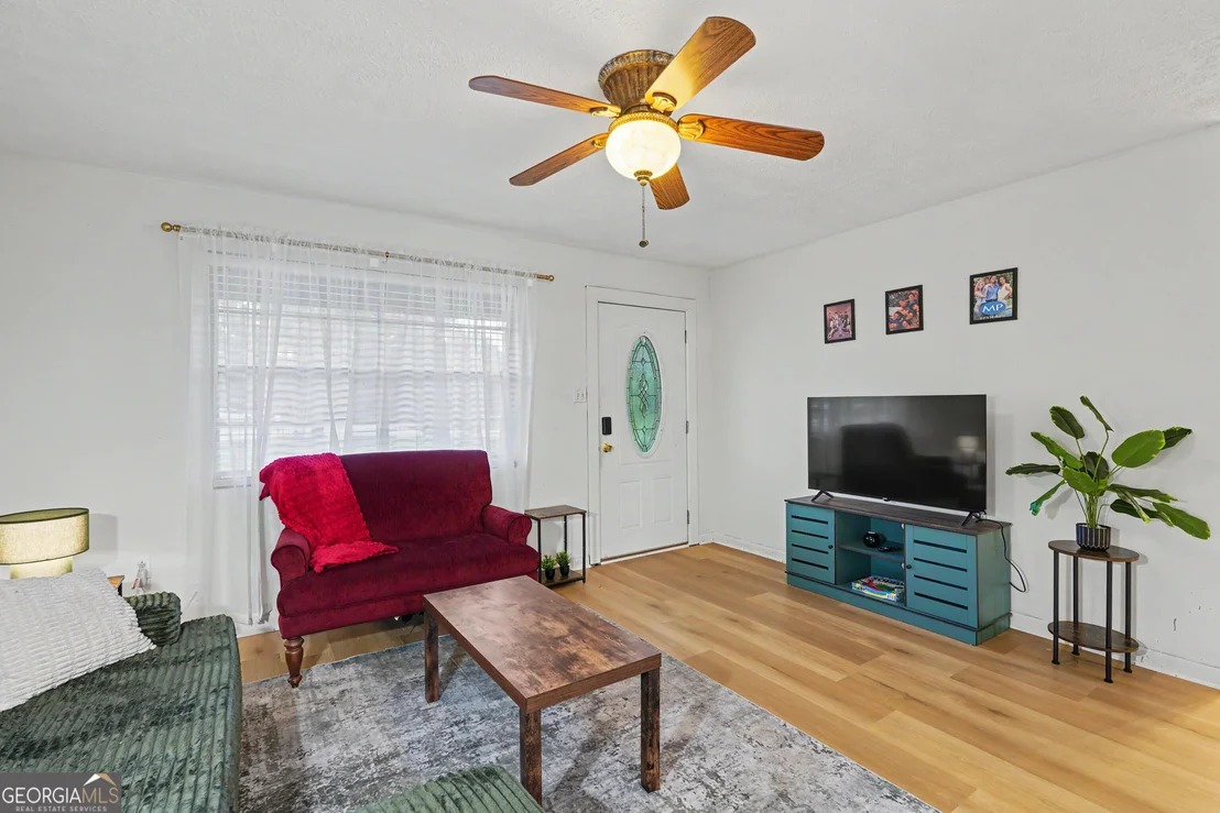 Photo of 200 Melrose Place