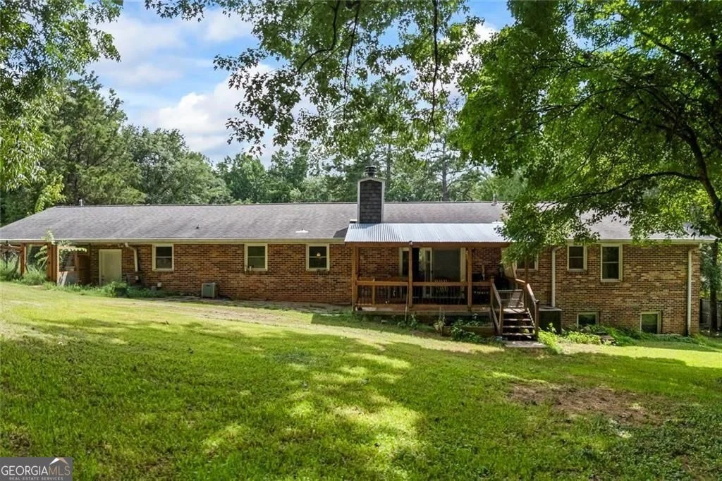Photo of 150 Shawnee Drive