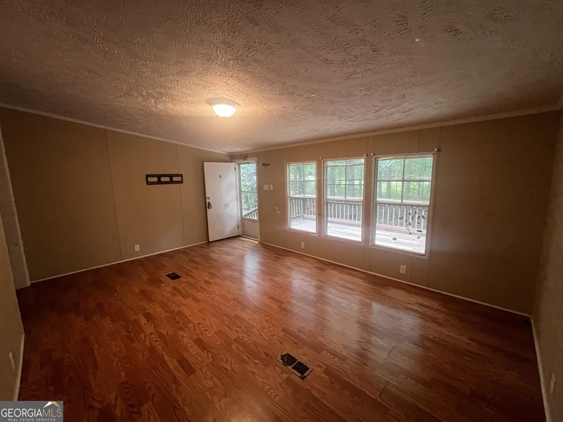 Photo of 627 Sanders Road
