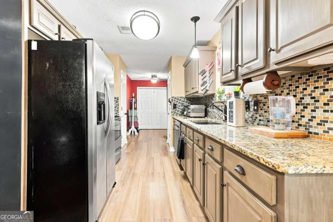 Photo of 177 Pinebrook Drive