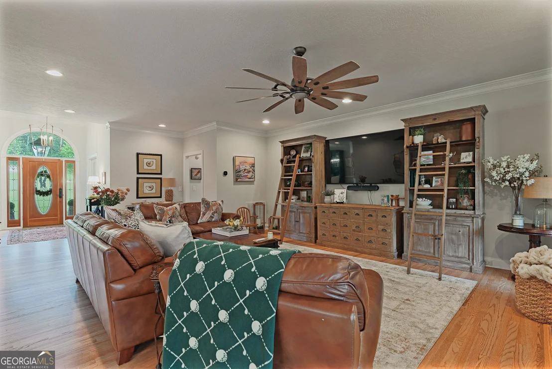 Photo of 4160 Stonegate Drive