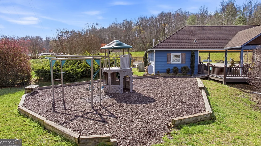Photo of 102 Mountain Meadows Drive