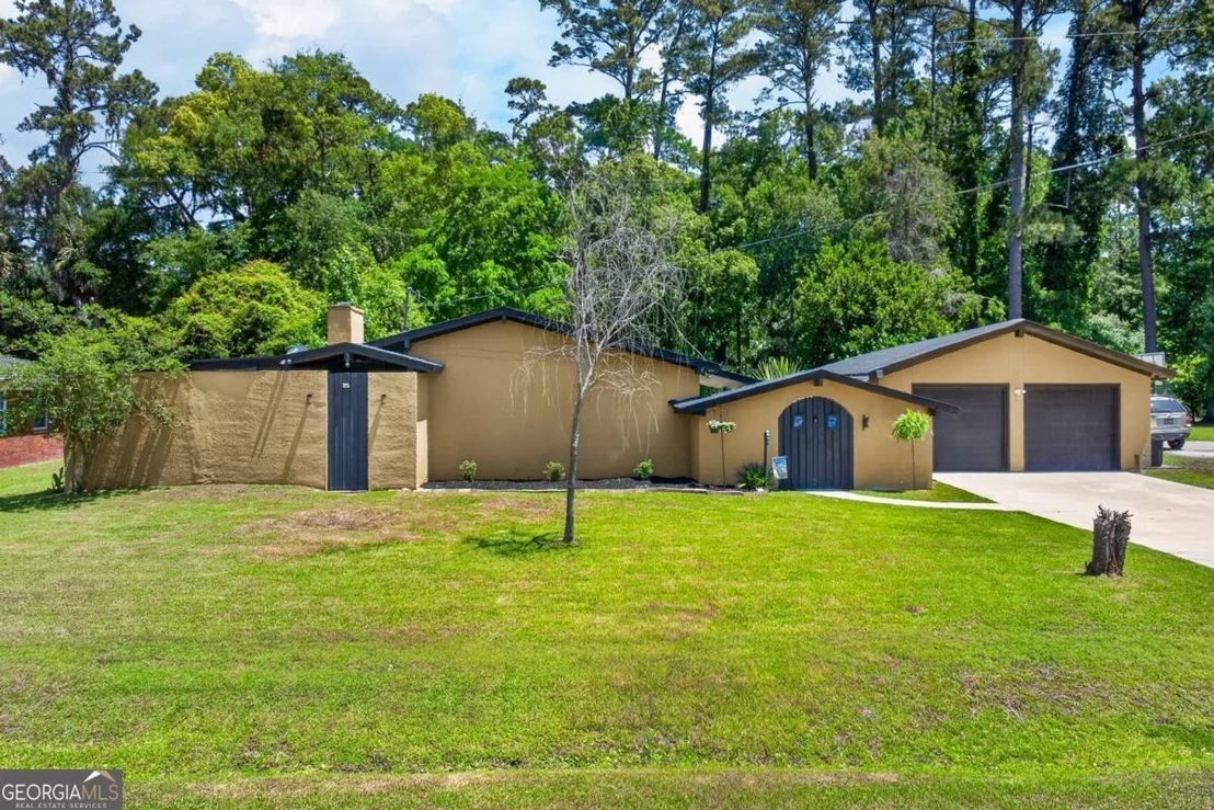 Photo of 438 Hunt Drive