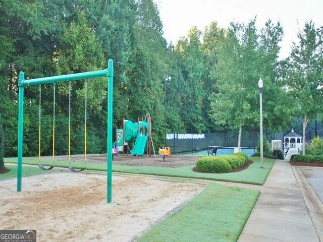 Photo of 70 Green Spring