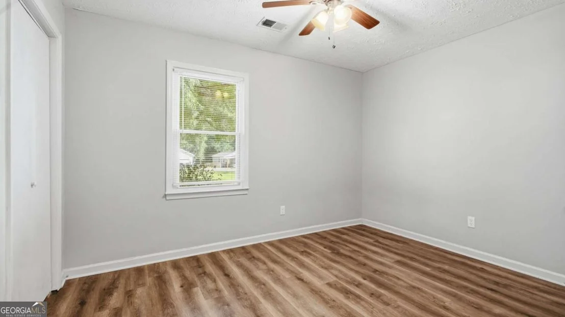 Photo of 248 Helen Drive NW